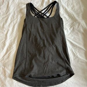 Lululemon grey tank top with built in black sports bra size 4